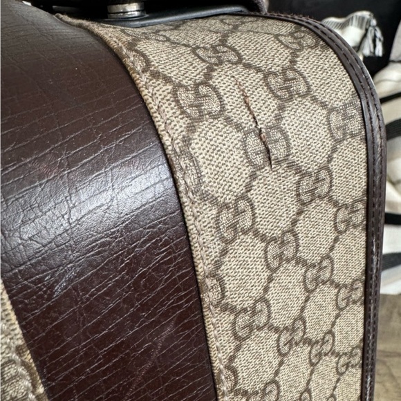 Gucci Rolling Luggage and crossbody bag set - Picture 6 of 13